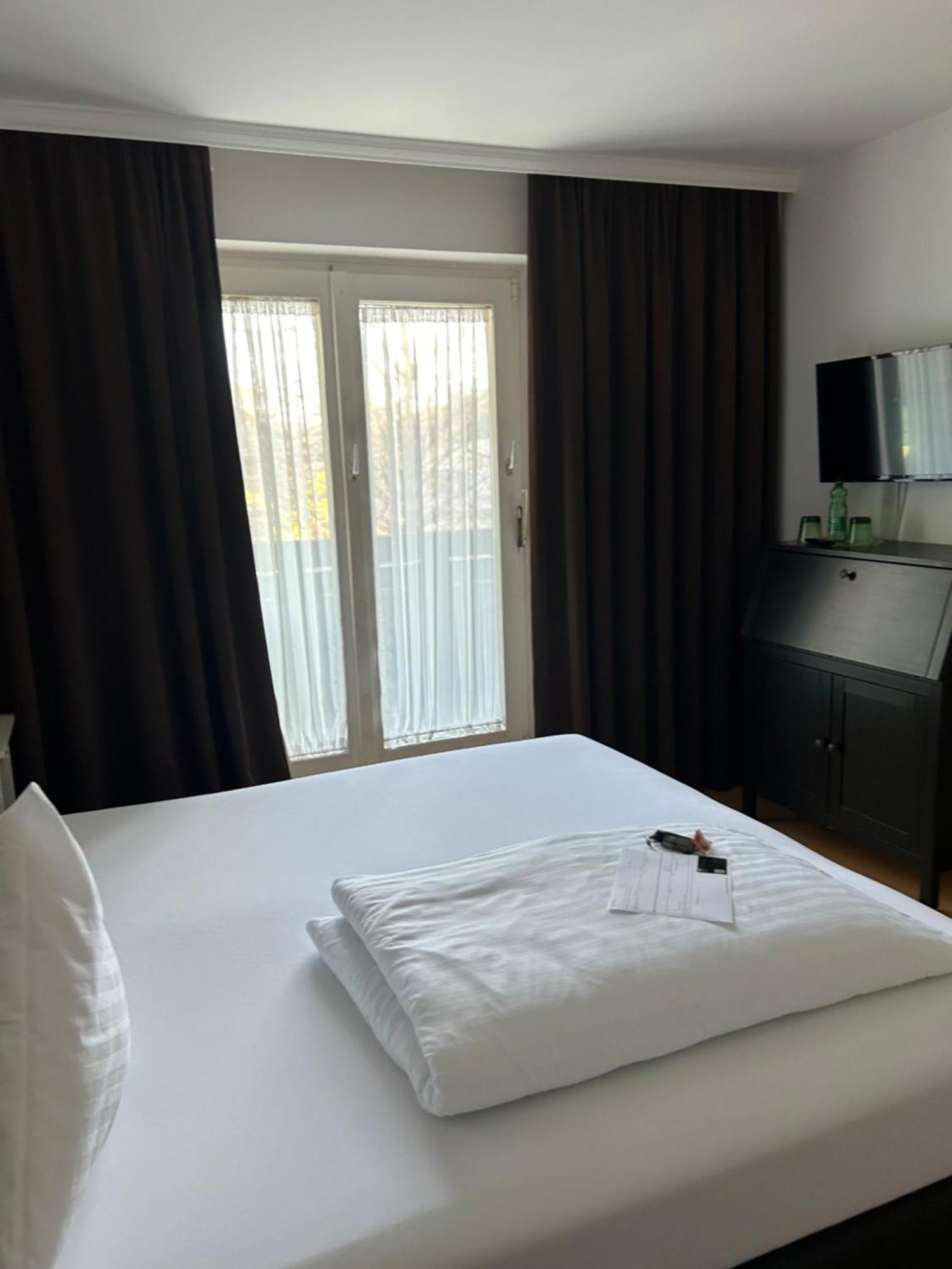 Hotel Berg 塞基兴 外观 照片